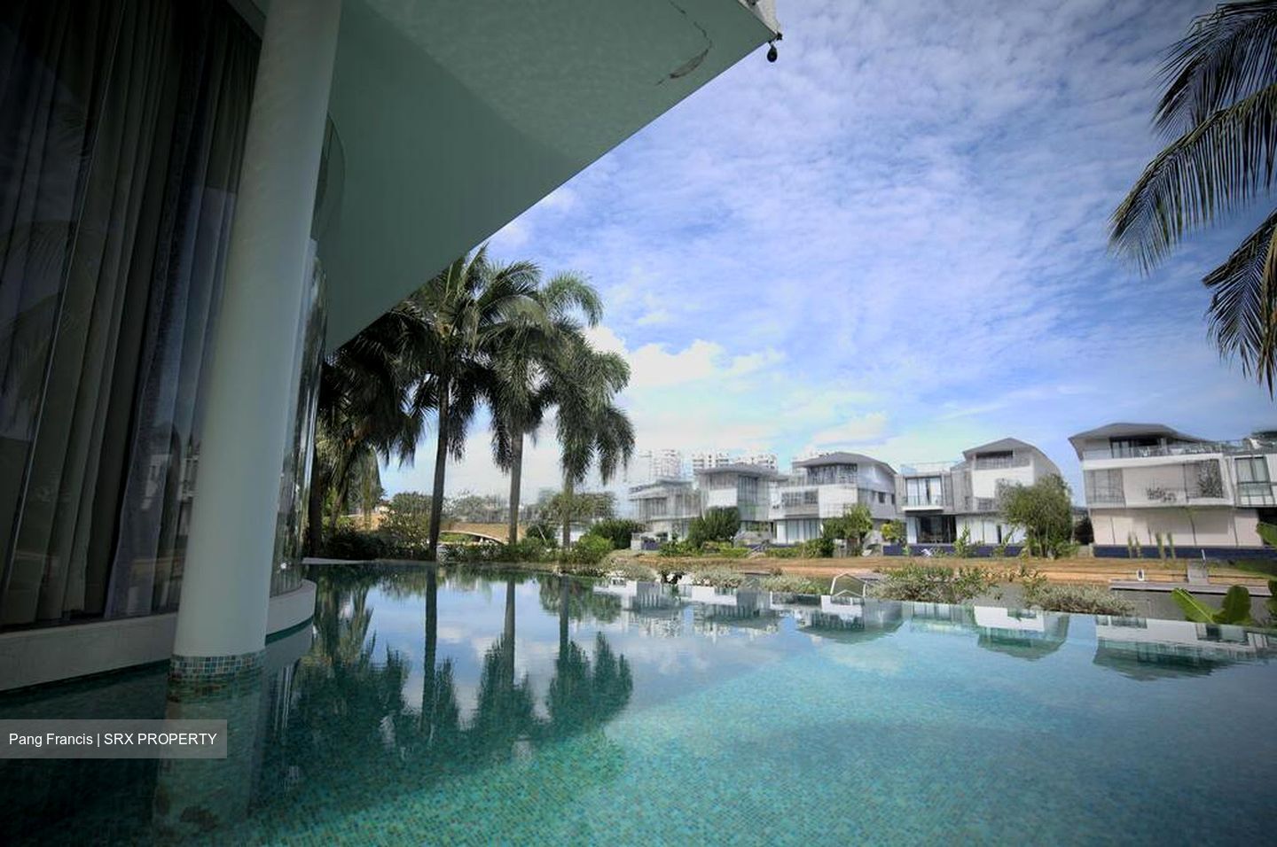 Cove Drive (D4), Detached #467229121